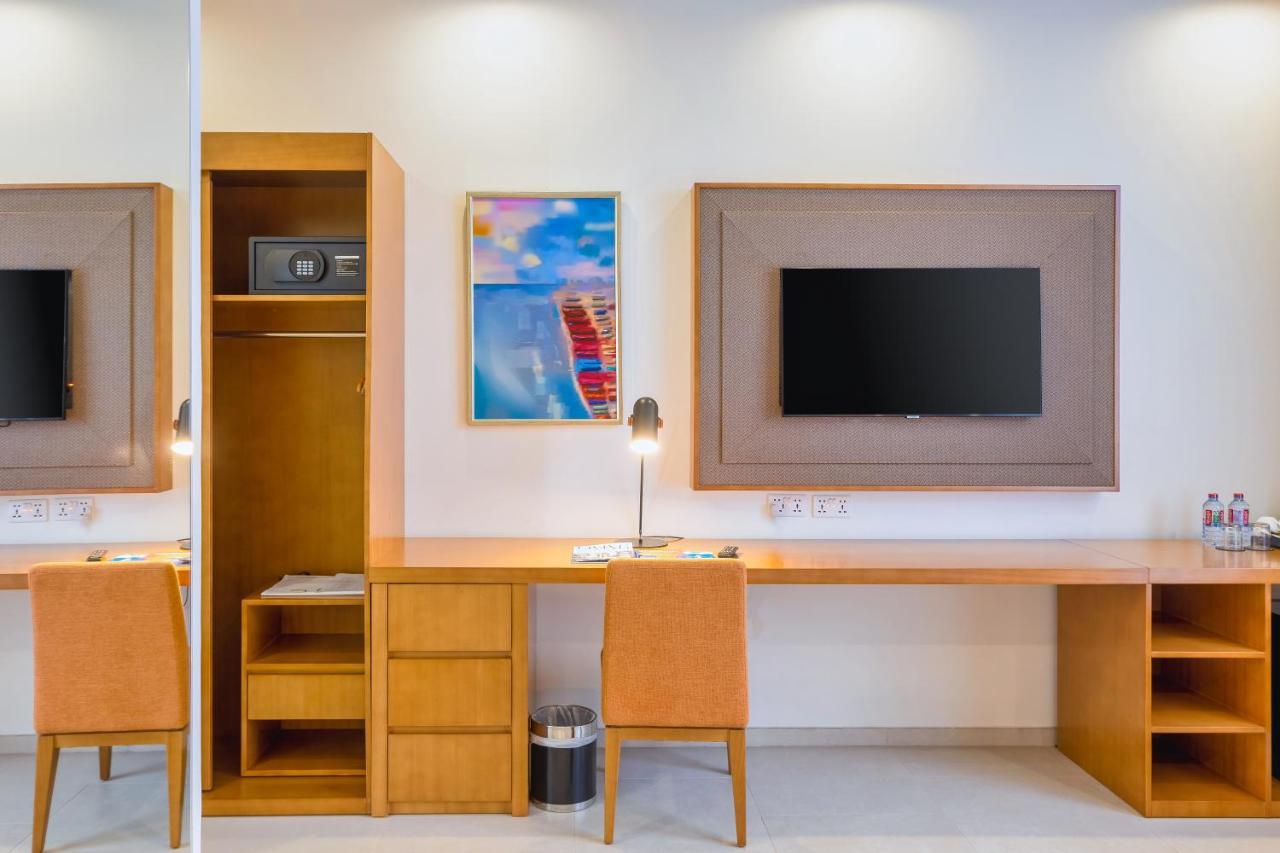Alisa Hotel Tema Bagian luar foto