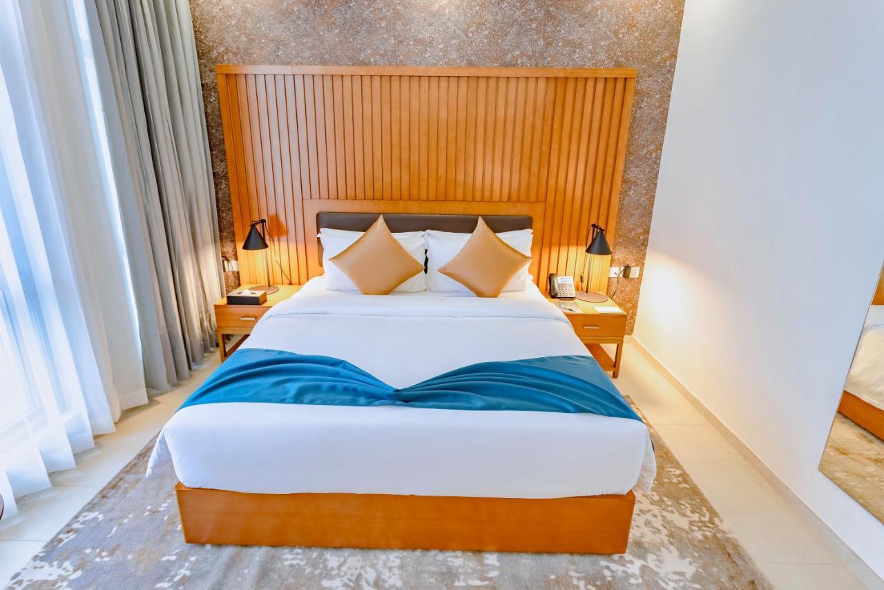 Alisa Hotel Tema Bagian luar foto