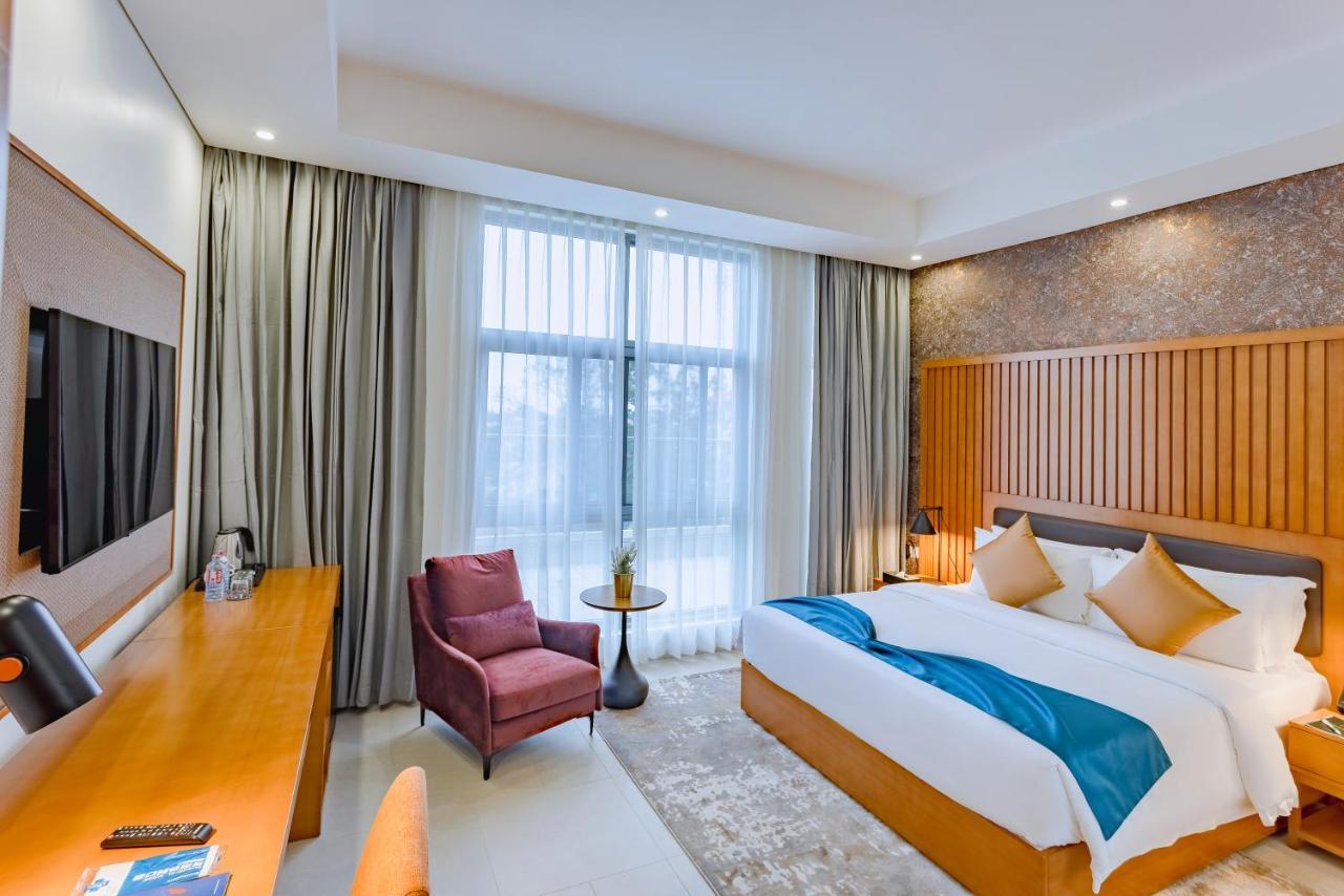 Alisa Hotel Tema Ruang foto