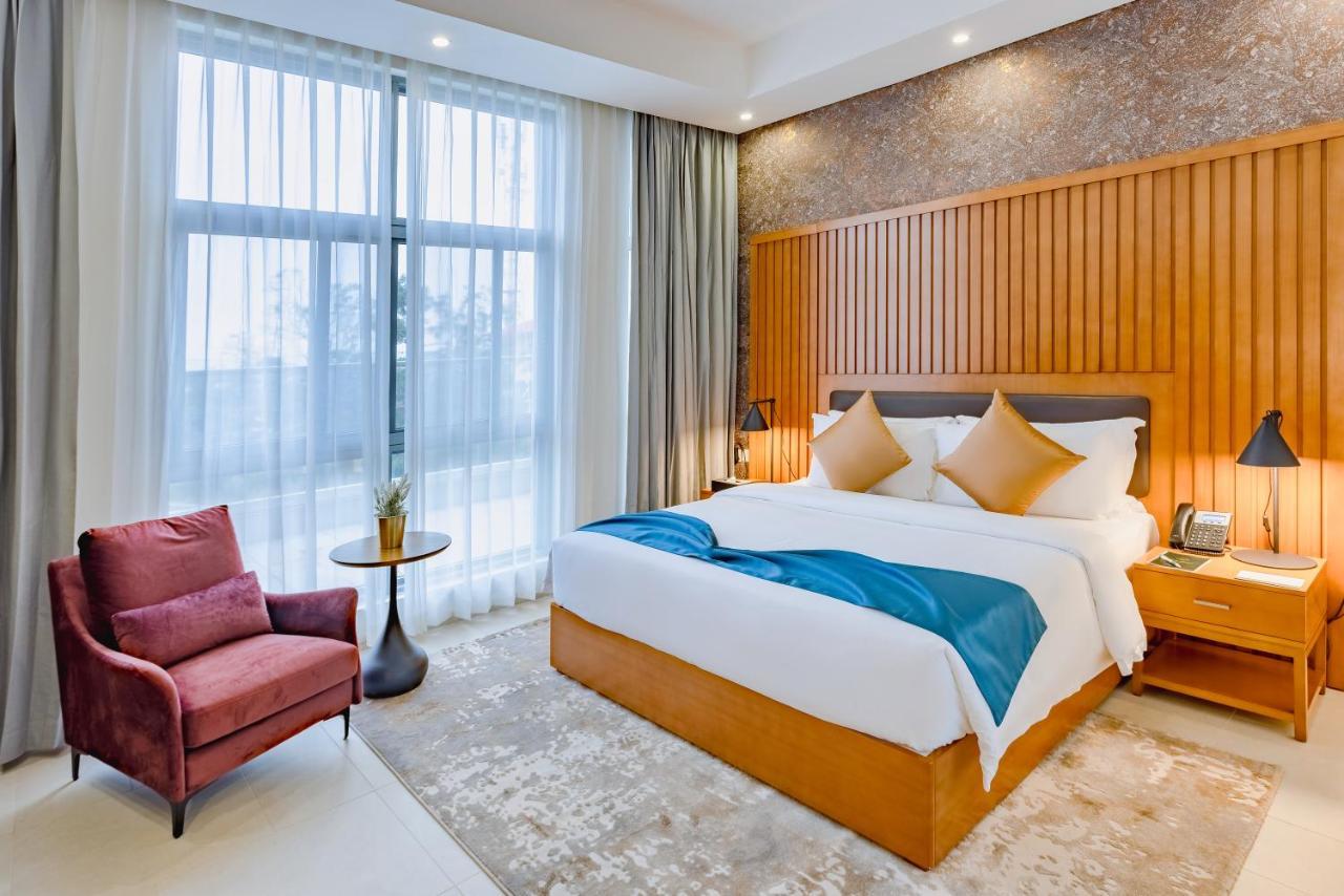 Alisa Hotel Tema Bagian luar foto