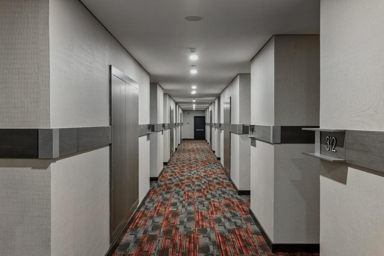 Alisa Hotel Tema Bagian luar foto